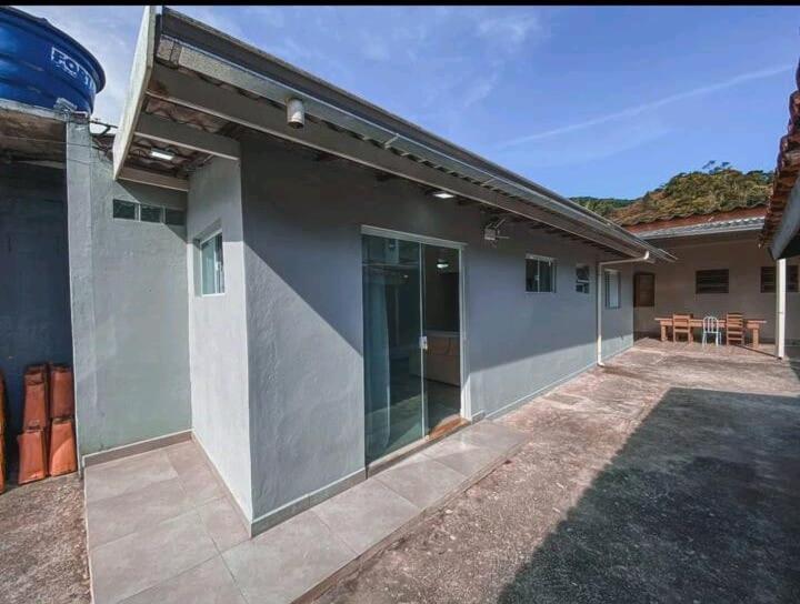 Kitnet Encontro Das Praias Ubatuba Exterior photo